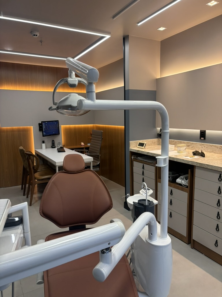 48E6AF48-A9FA-42AF-AD53-D6D302530CA9_1_105_c