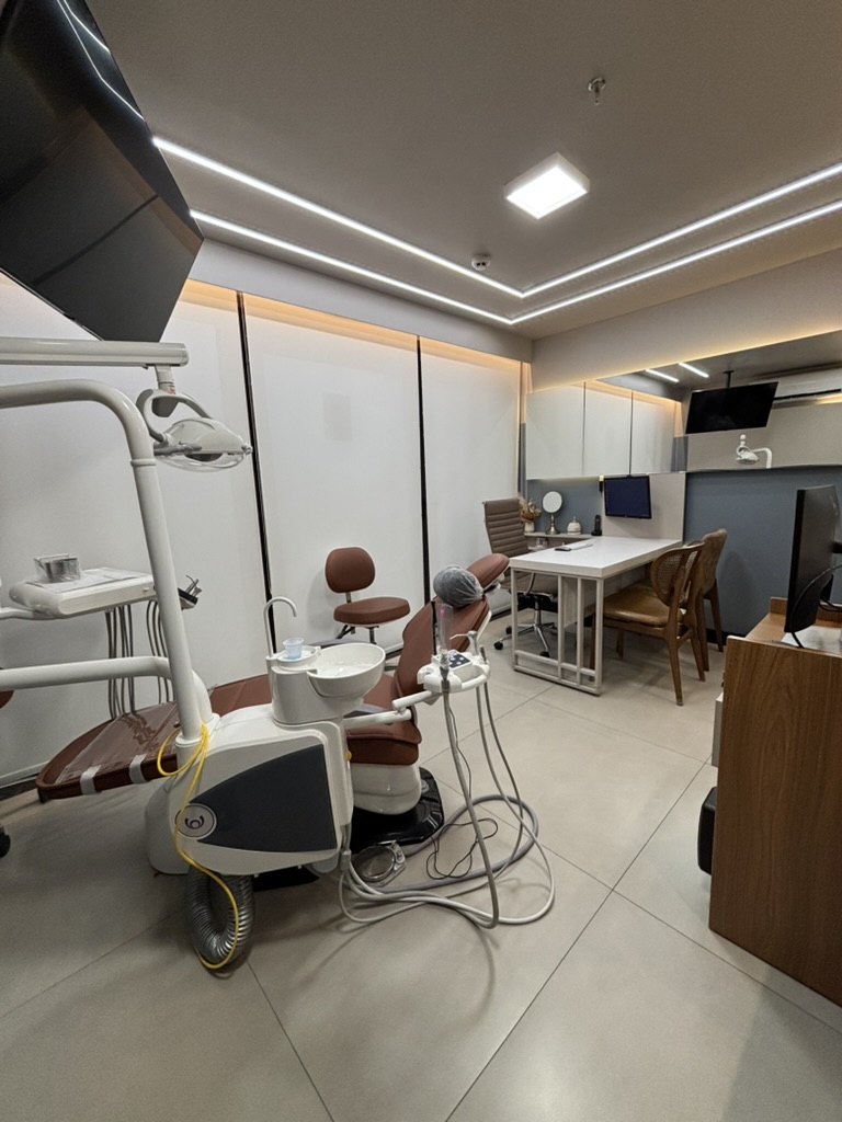 8B9F347F-6B2D-4712-87F1-94A48D431B86_1_105_c