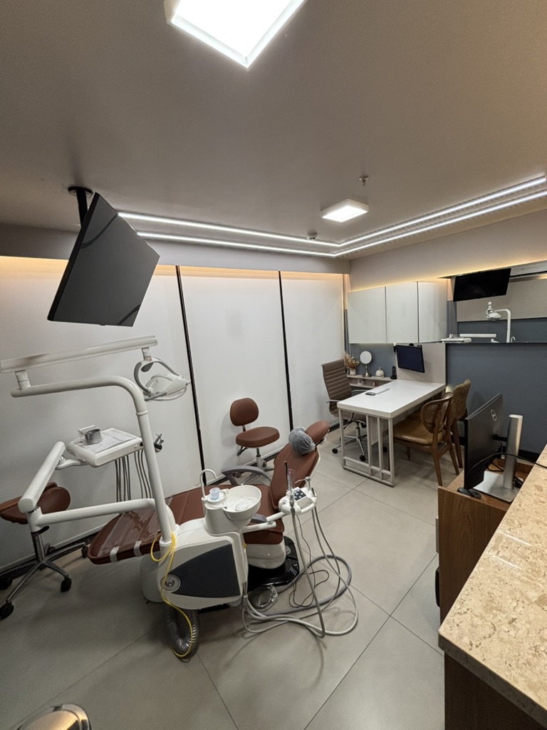 E6D4A375-4D2B-405F-8DED-93514874B63F_1_105_c