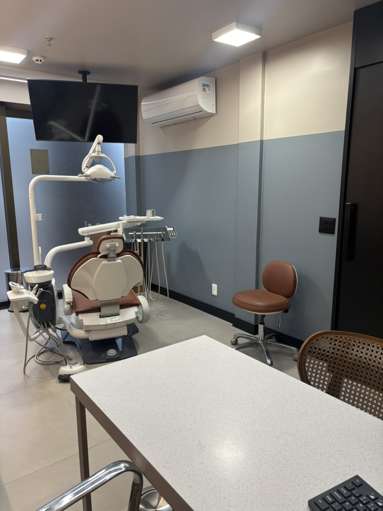 EFBE9847-0C25-44B4-84BA-D129A3E3EEDC_1_105_c